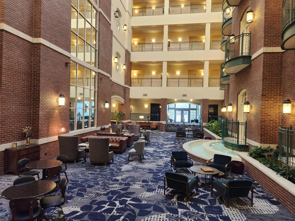 Hotel At Old Town Wichita Extérieur photo